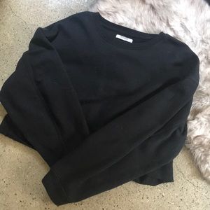 zara raw hem cropped sweatshirt